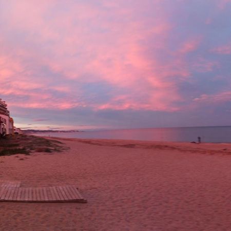 Sunset Room At Front Beach - Habitacion En La Playa Piso Privado تافيرنيس دي فالدينيا المظهر الخارجي الصورة