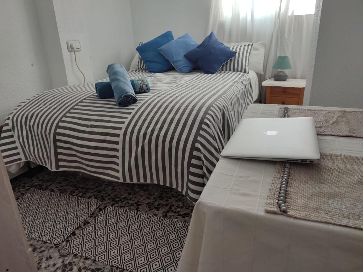 Sunset Room At Front Beach - Habitacion En La Playa Piso Privado تافيرنيس دي فالدينيا المظهر الخارجي الصورة