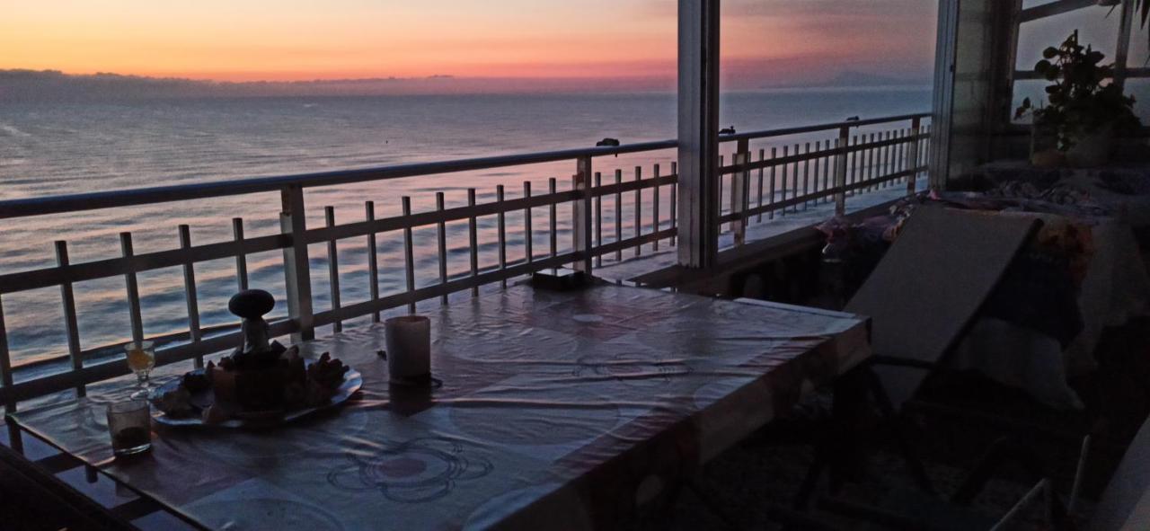 Sunset Room At Front Beach - Habitacion En La Playa Piso Privado تافيرنيس دي فالدينيا المظهر الخارجي الصورة