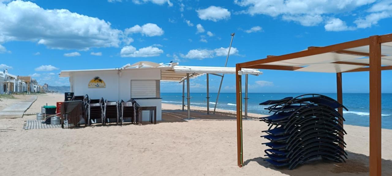 Sunset Room At Front Beach - Habitacion En La Playa Piso Privado تافيرنيس دي فالدينيا المظهر الخارجي الصورة