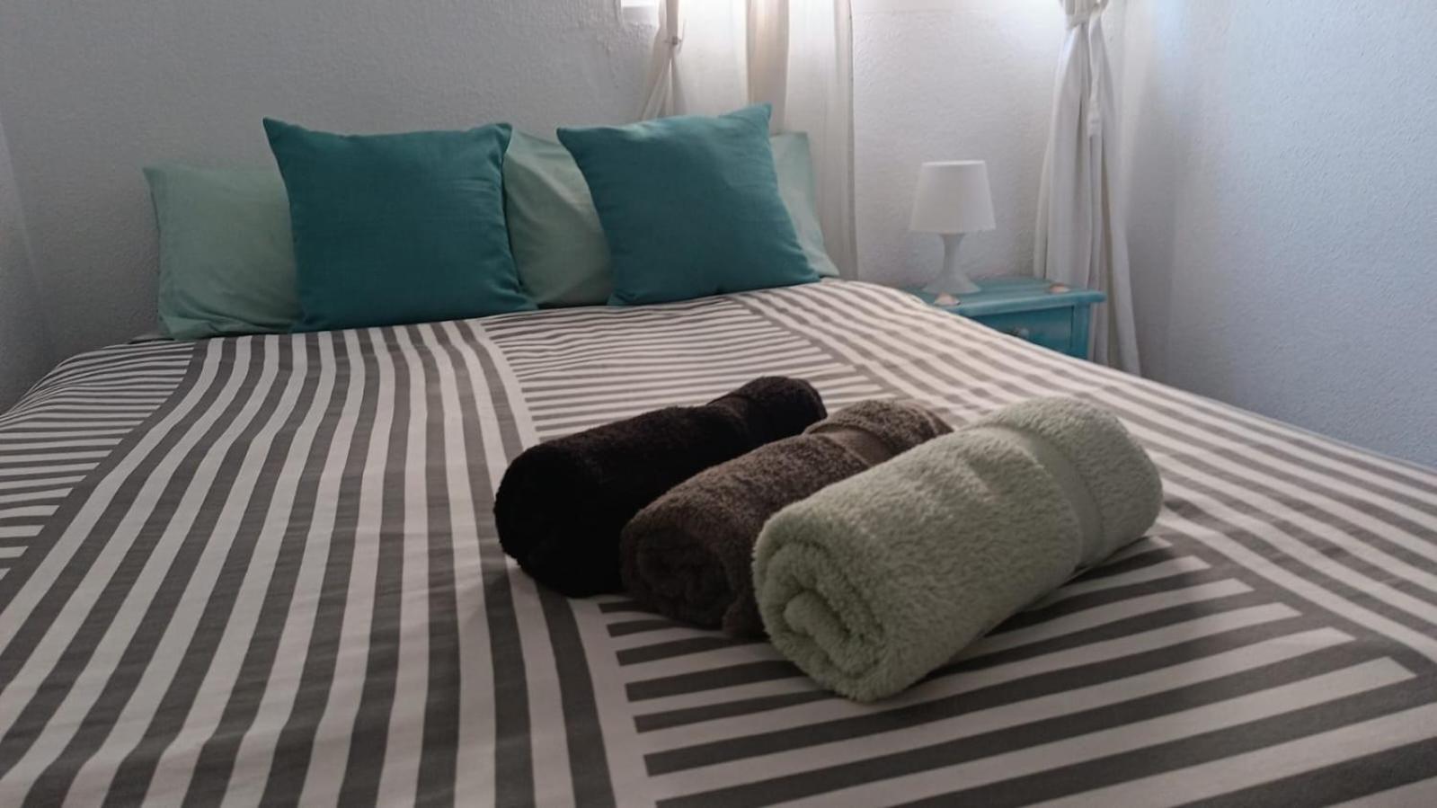 Sunset Room At Front Beach - Habitacion En La Playa Piso Privado تافيرنيس دي فالدينيا المظهر الخارجي الصورة
