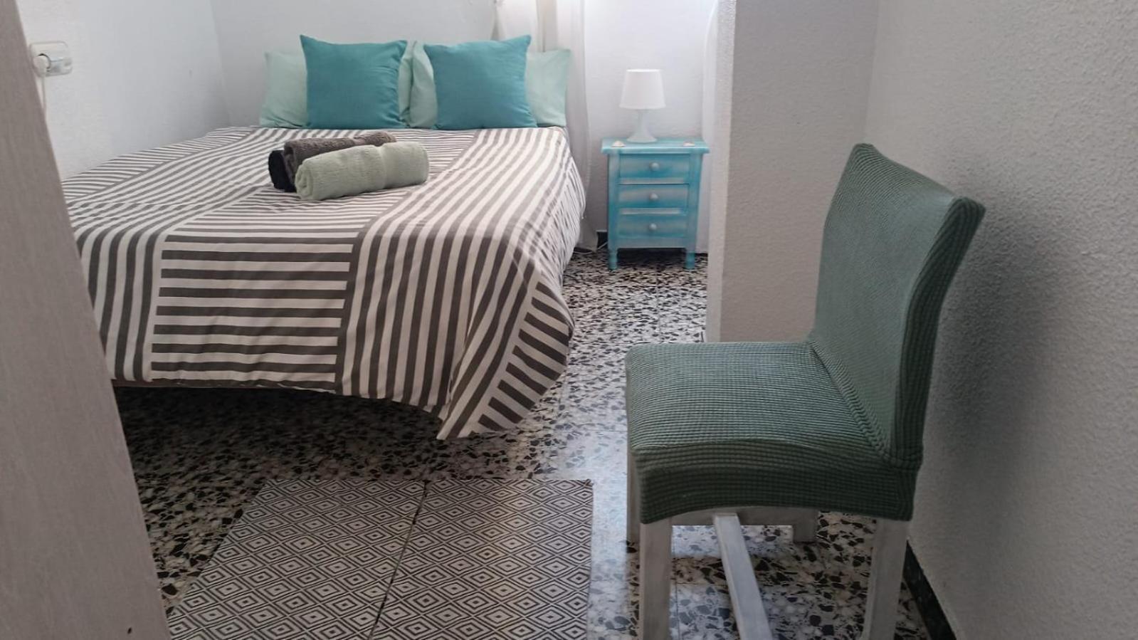 Sunset Room At Front Beach - Habitacion En La Playa Piso Privado تافيرنيس دي فالدينيا المظهر الخارجي الصورة